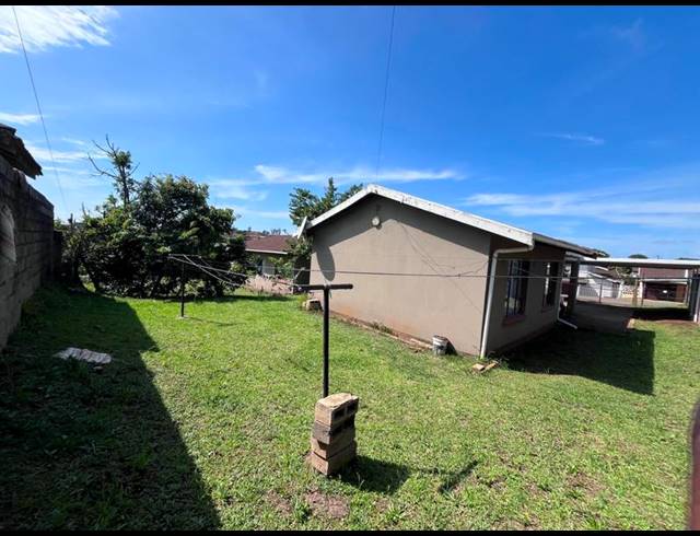 3 BEDROOM HOUSE FOR SALE IN NGWELEZANA